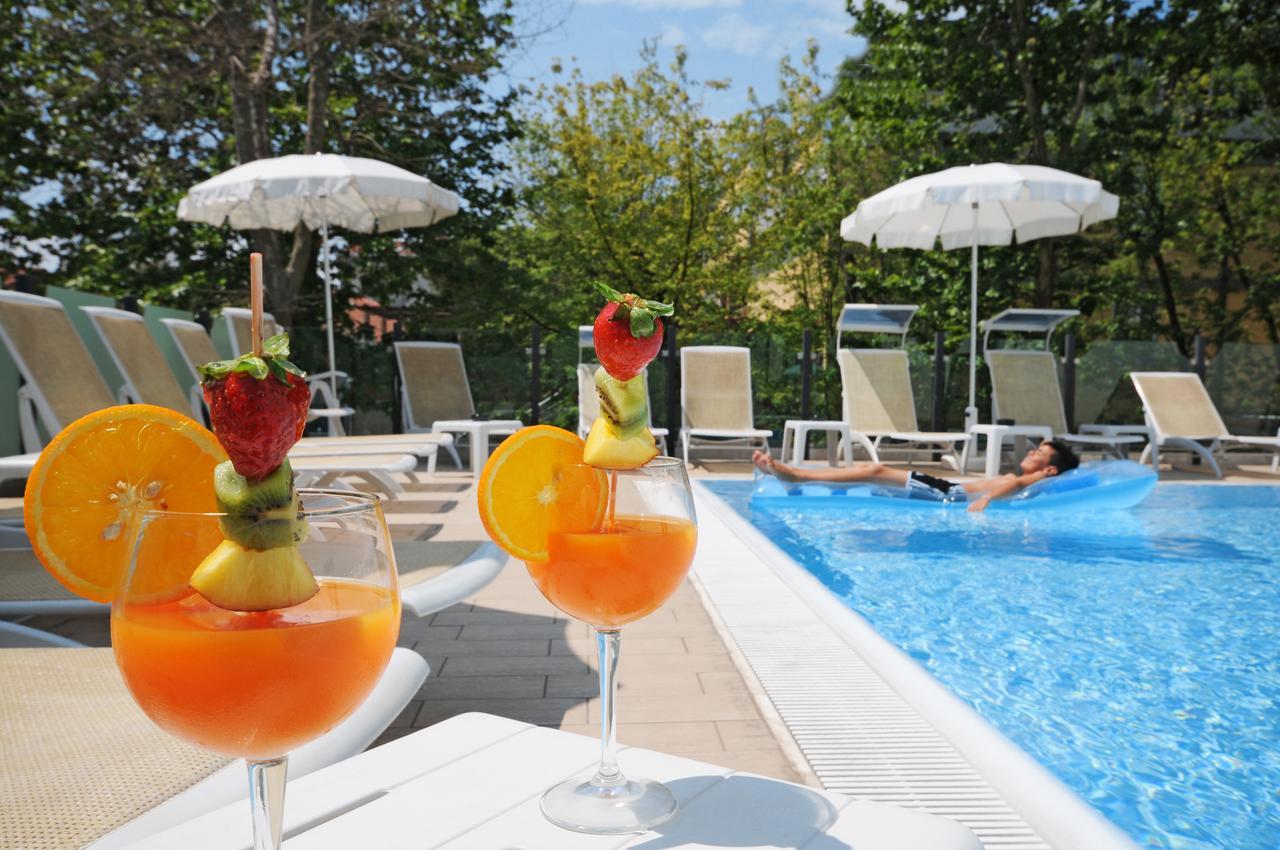 Hotel Prater Cesenatico Dış mekan fotoğraf